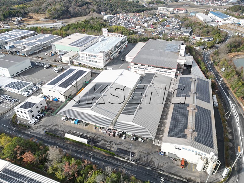 日本の産業用太陽光発電市場で高まる屋根設置型システムへの注目